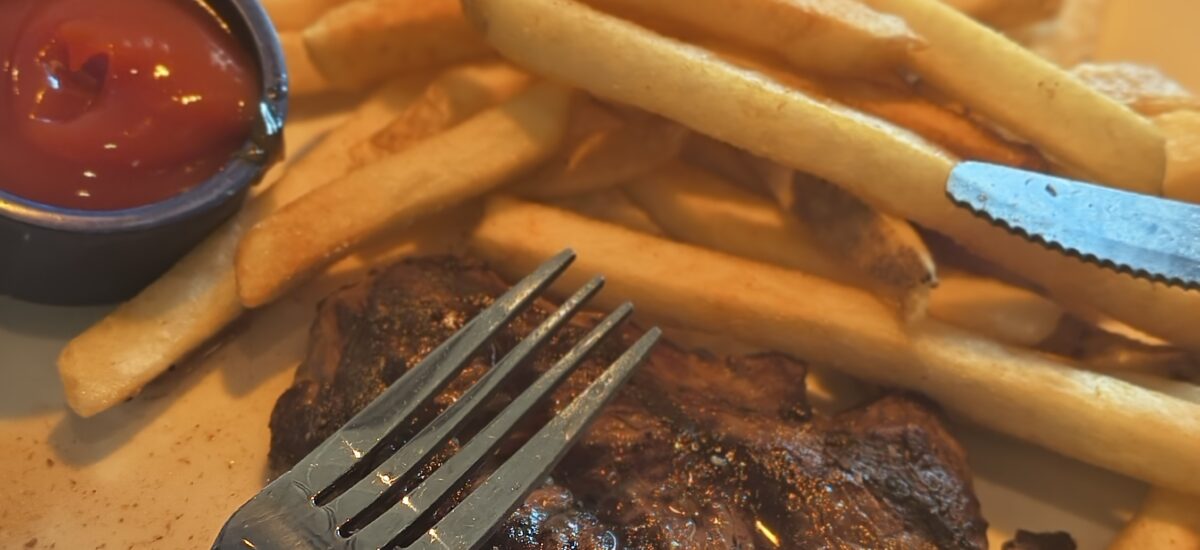 Post-Massage Bliss & Chesapeake Fries: Lunch at Red Lobster